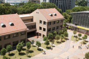 宣伝会議(2025年7月号)に経済学部教員のインタビュー記事が掲載されました